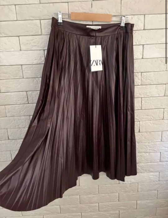 Кожена пола солей ZARA цвят марсала