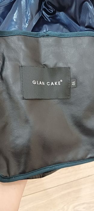 Продам женскую куртку