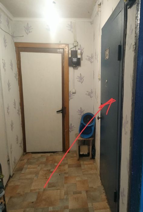 Продается комната в районе северного 3-й этаж