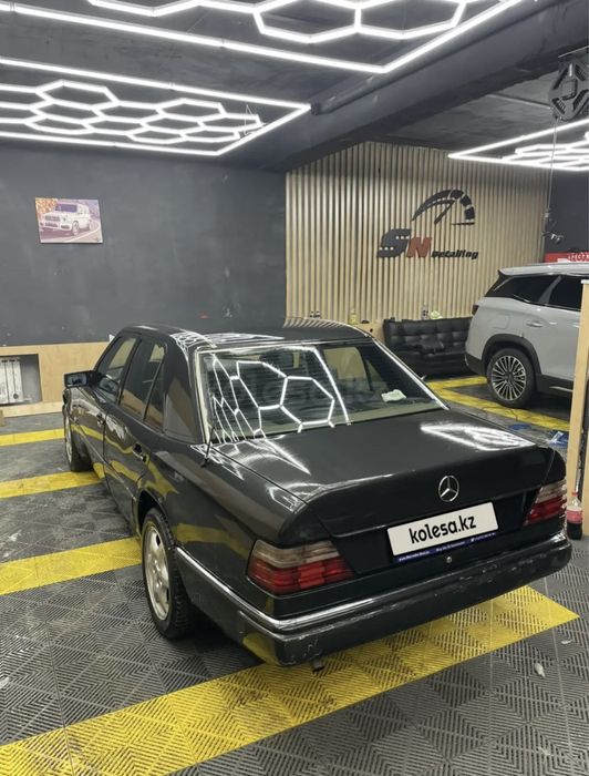 Продам Mercedes-Benz 124
