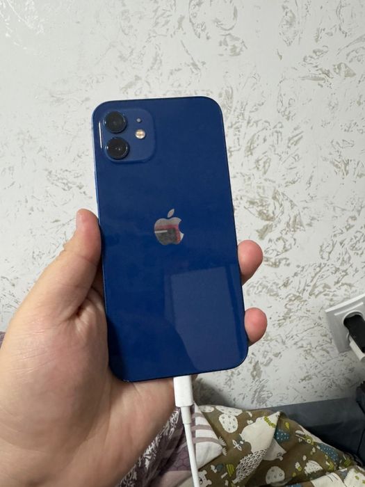 Айфон 12 128 гб продам