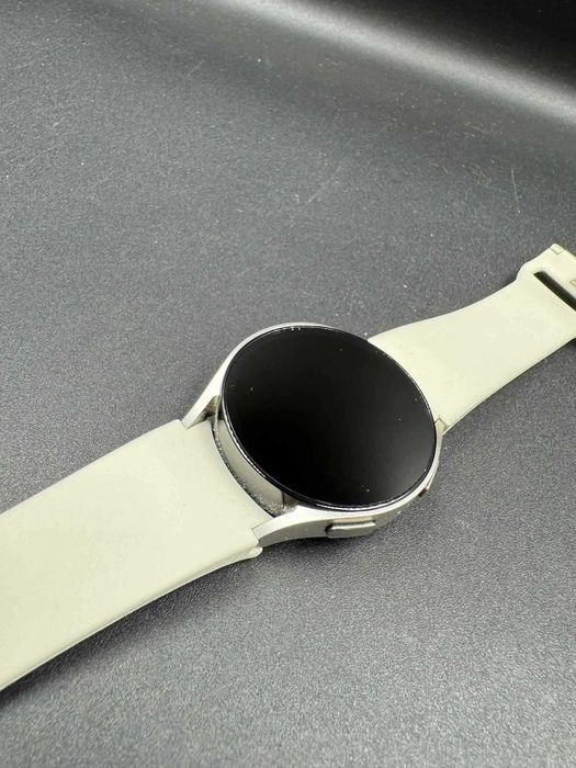 Hope Amanet P5-Smartwatch SAMSUNG Galaxy Watch6, 40mm, Wi-Fi, Beige