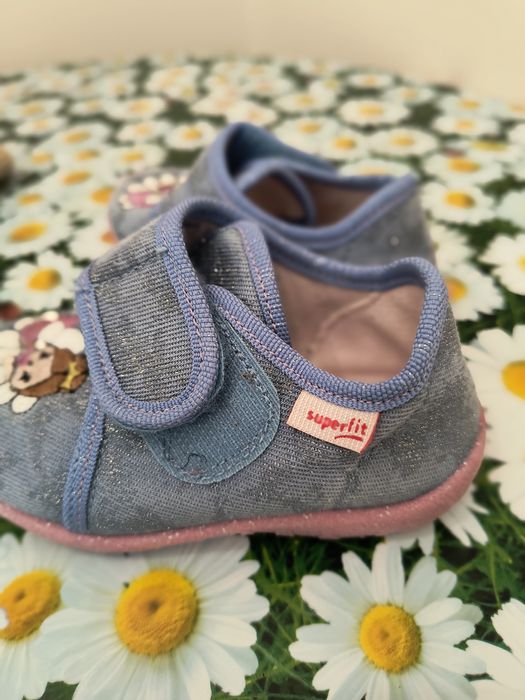 Обувки Biomechanics 21 номер-15 лв.