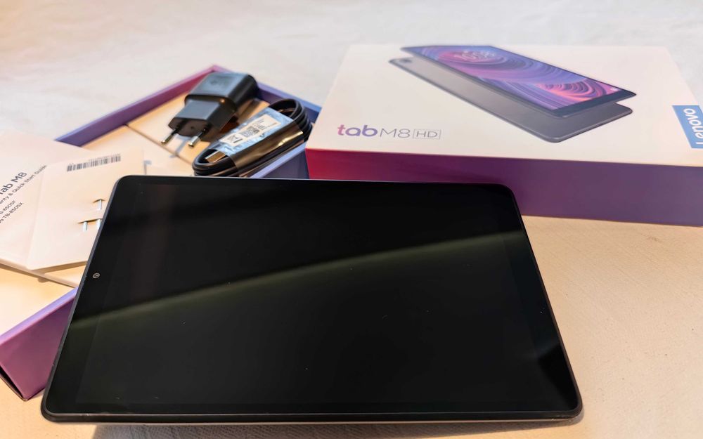 таблет 8" Lenovo TAB M8 HD  4G