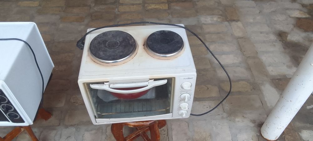 Печь и микроволновка