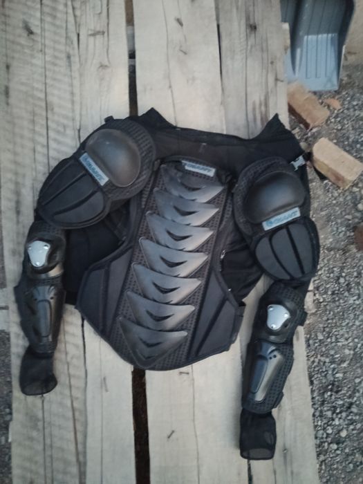 Экипировка для мотоцикла или мопед