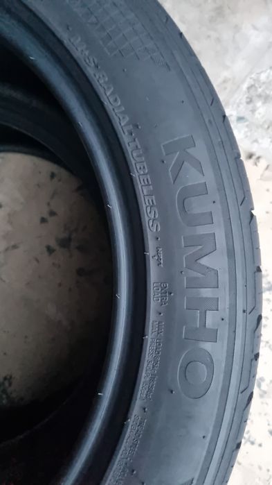 2 Anvelope (M/S-Vară) Kumho 235 50 R19 aproape NOI DOT 0623.