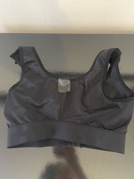 след оперативен сутиен