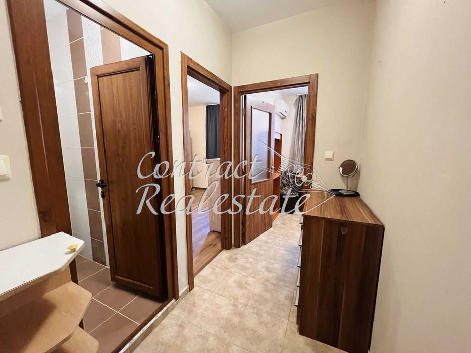 Продава се Двустаен апартамент в Варна, Център - 35 кв.м за 2329 €/кв.м - Снимка #4