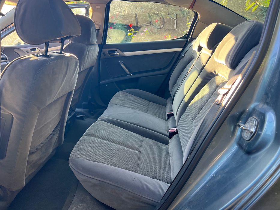 Vând Peugeot 407 Berlină – 2.0 HDi (136 CP) – Euro 4 – Anul Fabricației 2005