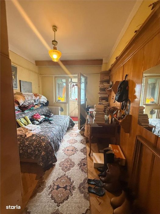 Centru Civic - A . Panu (Judecatorie) , 3 camere  2 bai  76 mp