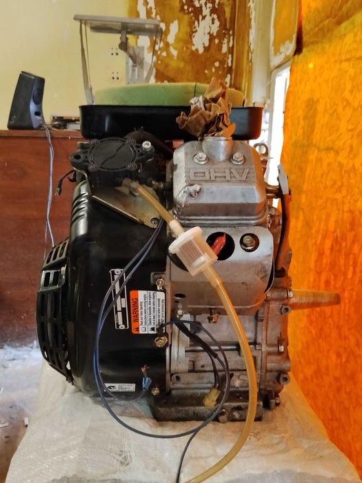 Briggs & Stratton Vanguard 18hp OHV V-Twin 570 см³ – 3600 RPM