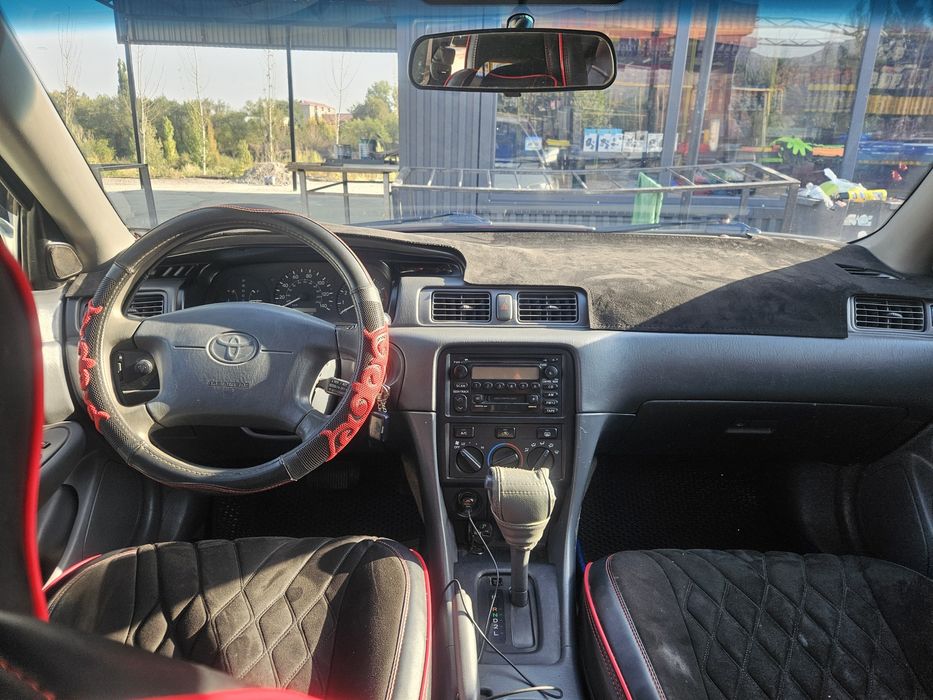 Тойота камри 25 Американец