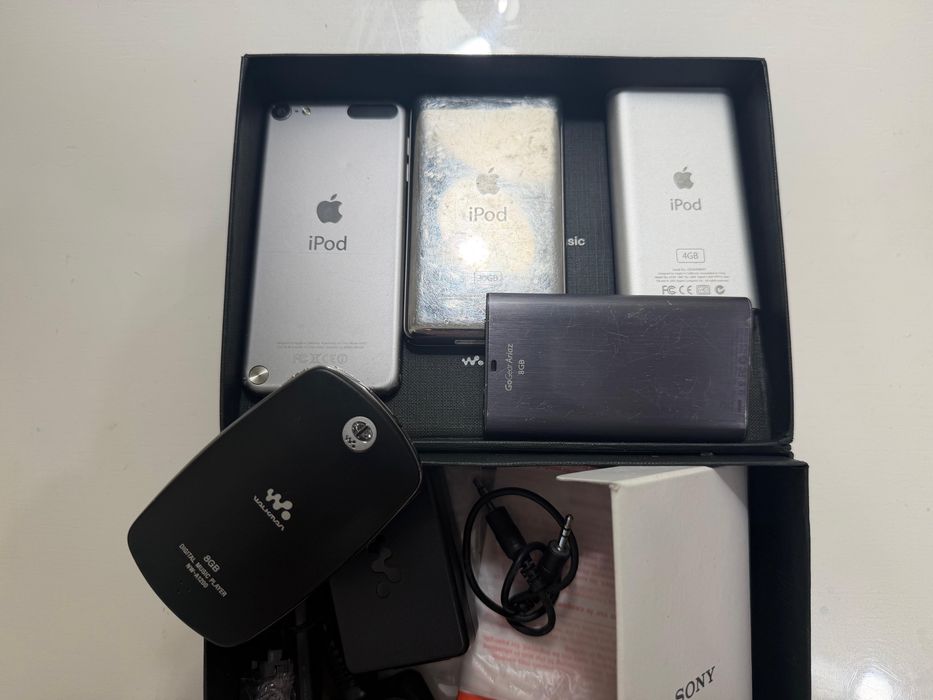 Colectie Ipod si Walkman Sony mai multe modele classic touch si altele