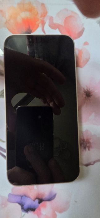 Продам айфон 13, 128gb