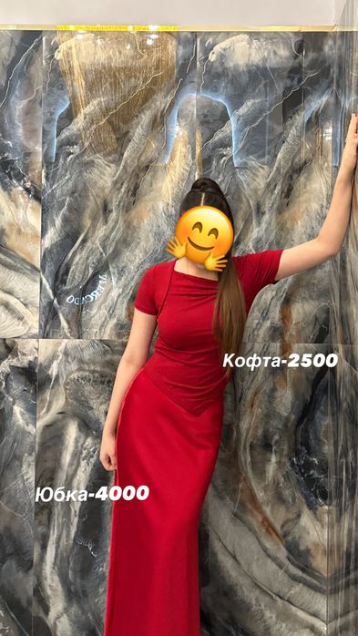 Черное платье с завязкой