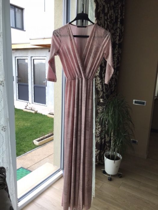 De vânzare Rochie Elegantă