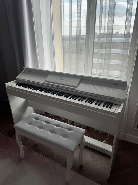 Цифровое пианино GMusic GM02