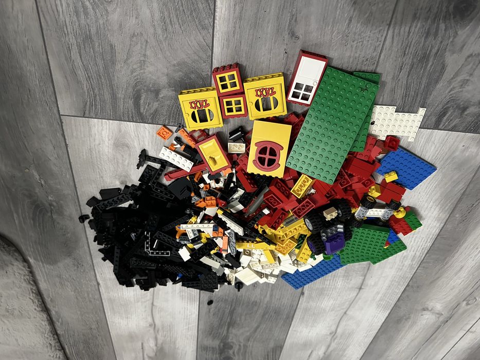 Piese LEGO  constructii