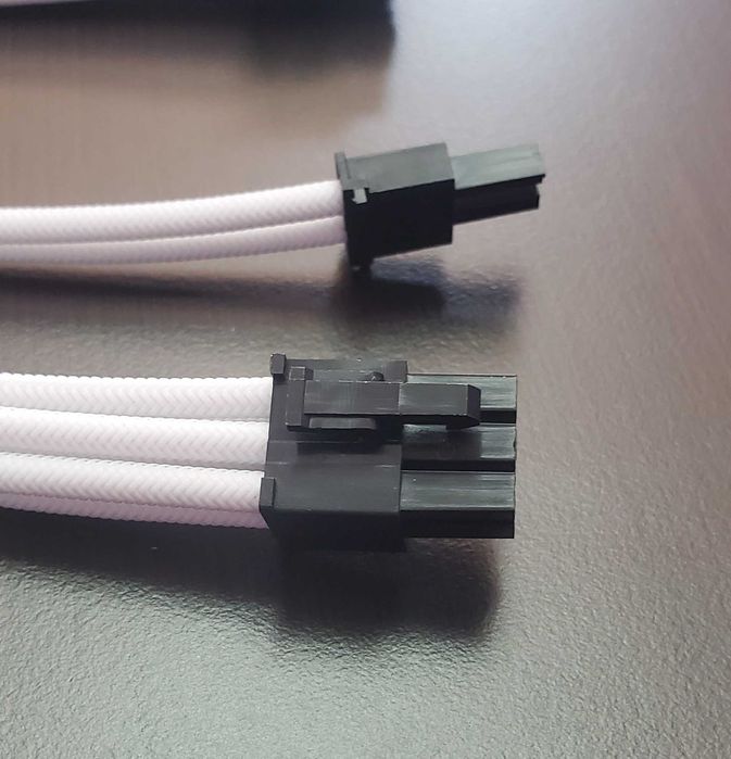 Кабели: Custom Sleeved Extension Cables - Бели