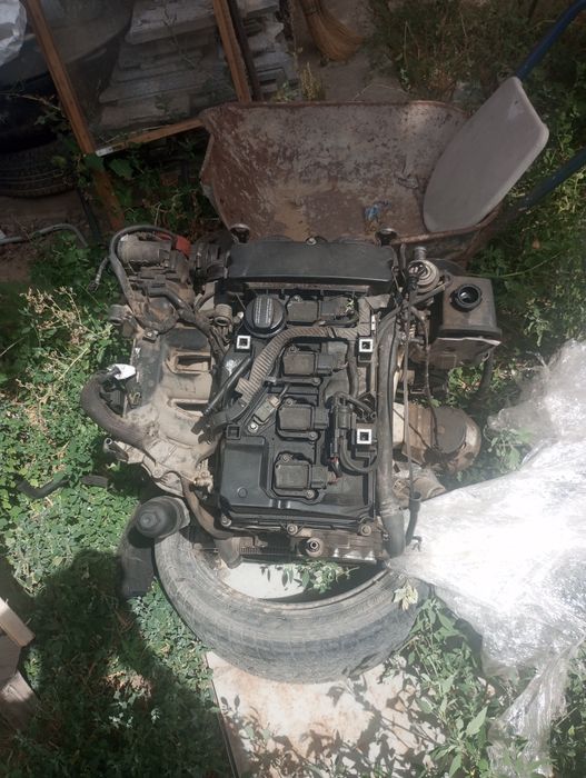 Запчасти двигатель в сборе полный