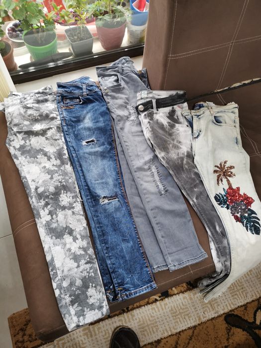 Продавам диъки и пола