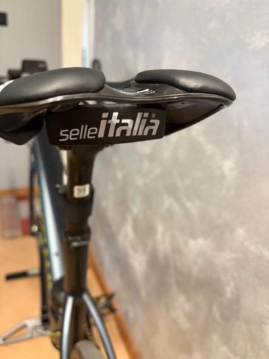 Велоседалка Selle Italia SLR Boost Pro Team 6.1 Carbon Superflow L