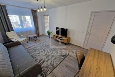 Apartament la parter.