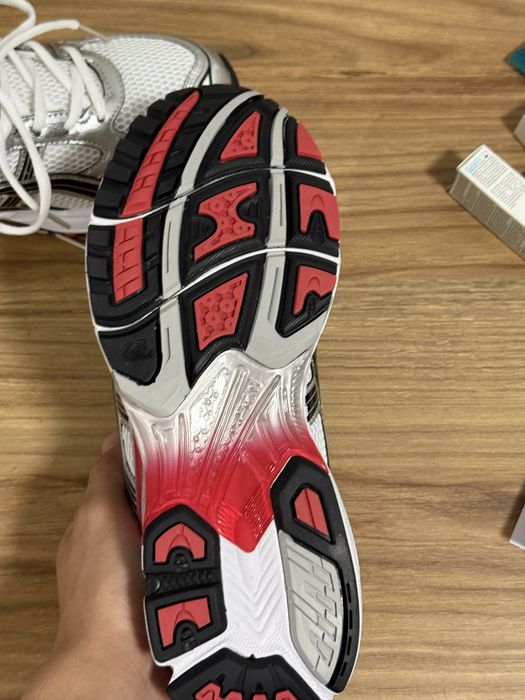 Asics Gel Kayano 14