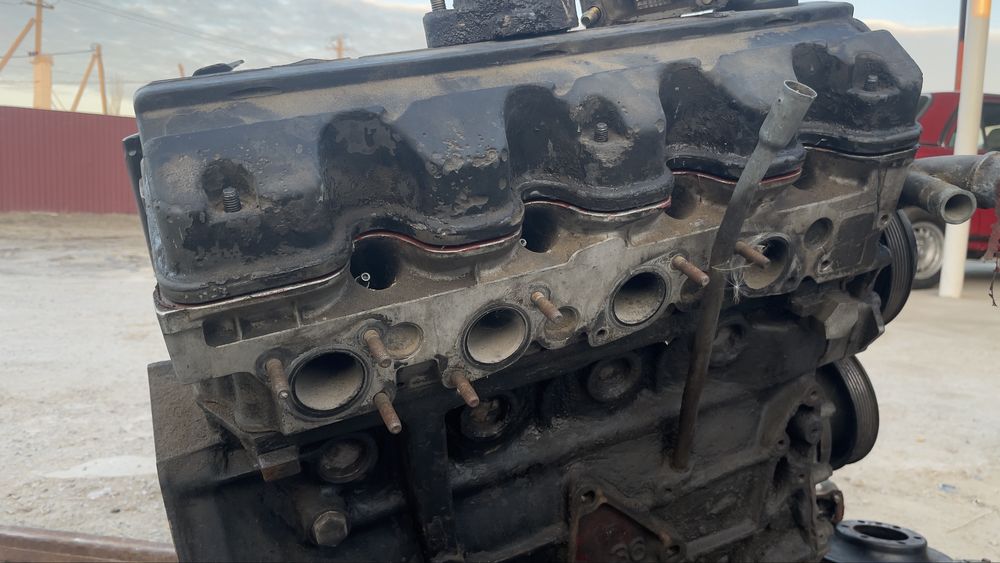 W124 ,190 М102 мотор 2.0 коленвал