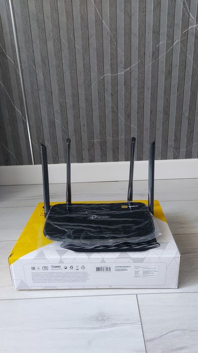 Продам Wi-Fi роутер 
poyTepПродам Wi-Fi
poyTep