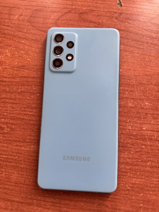 SAMSUNG Galaxy A52