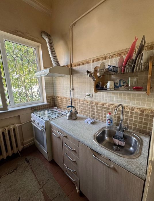 Yashnaobod parkentsiyga yaqin joyda 2 xona kv ijaraga beriladi