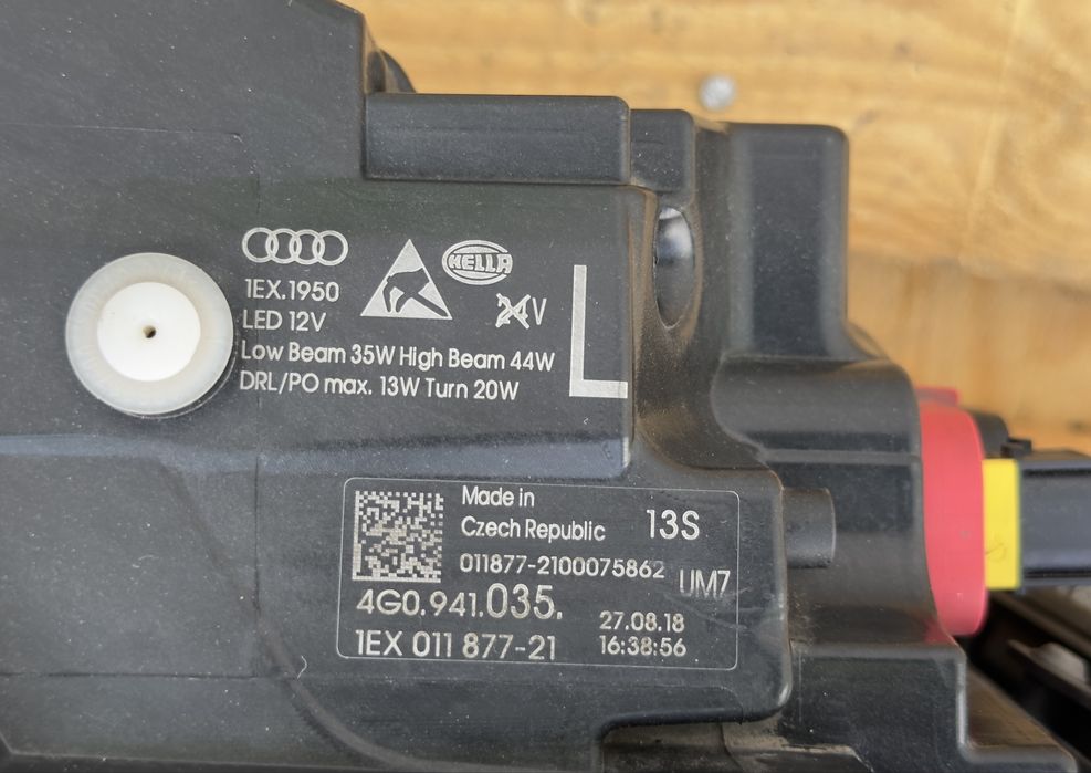 Ляв фар AUDI A6 C7 MATRIX 4G0941035