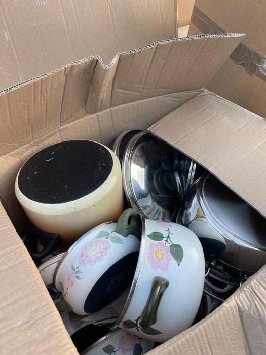 Vând cutii Mystery BOX – import Germania 1000% profit Garantat