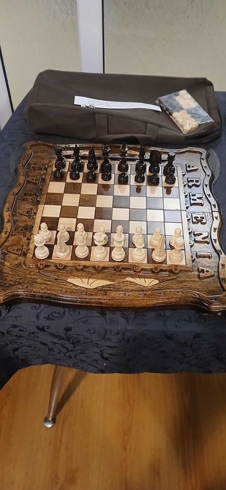 Луксозен Арменски Шах и Табла !