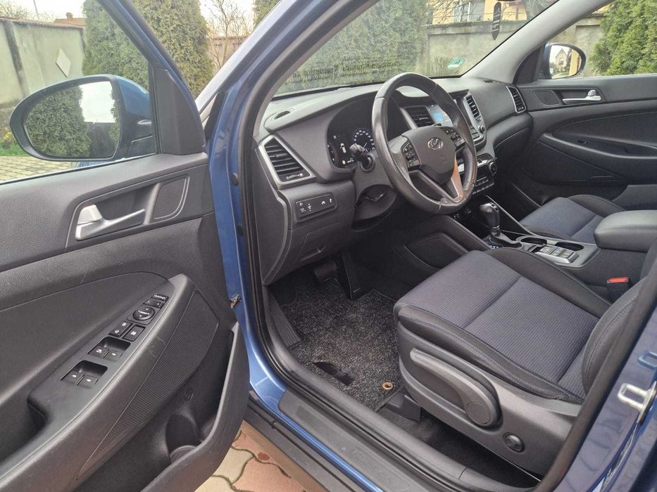 Hyundai Tucson 4x4 an 2016 | 1.6 benzină 177 CP Euro6 | Automat | Germania