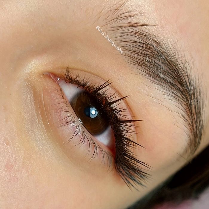 Модели для наращивания ресниц