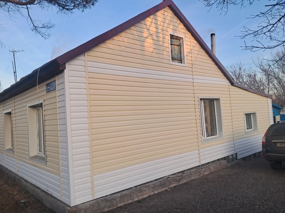 Обменяю  дом в посёлке.