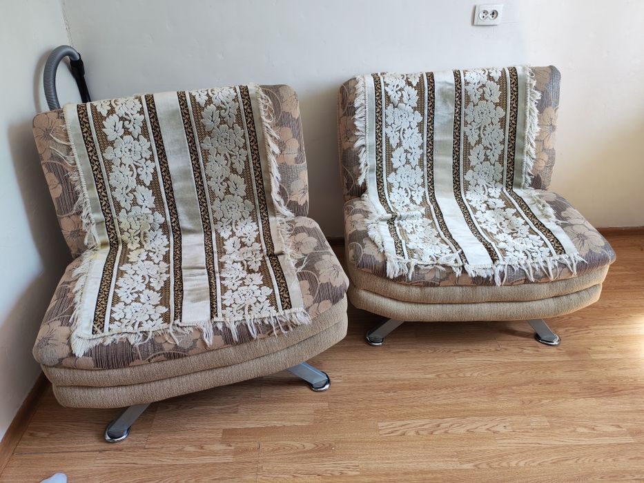 Продам  диван  кресло