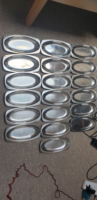 19 tăvițe inox solid 20x10 cm