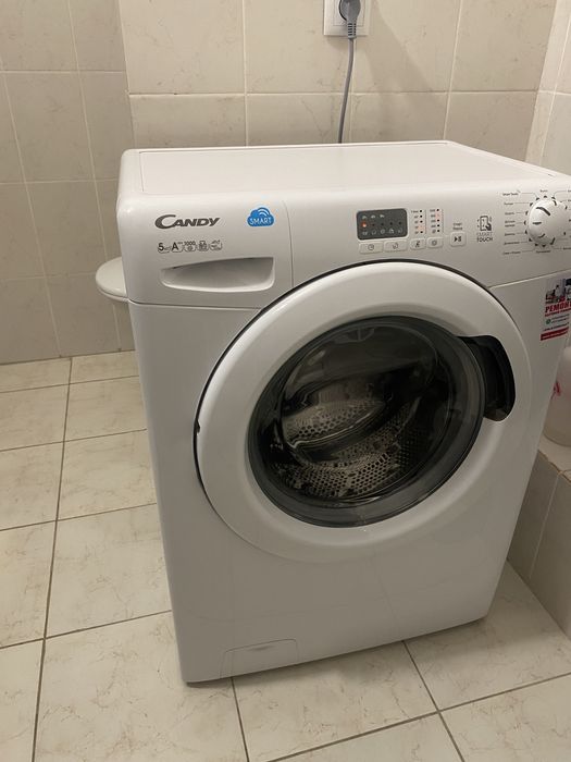 Продам стиральную машину Candy