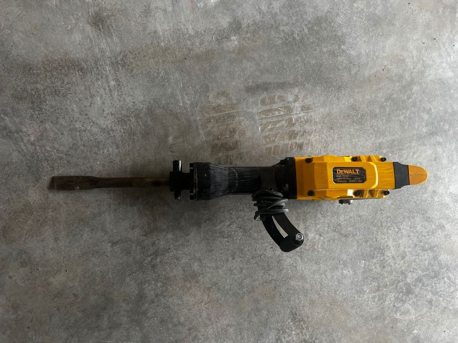 Dewalt Къртач Professional