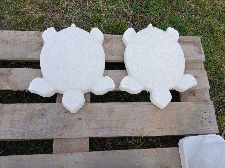 Decorațiuni de grădină