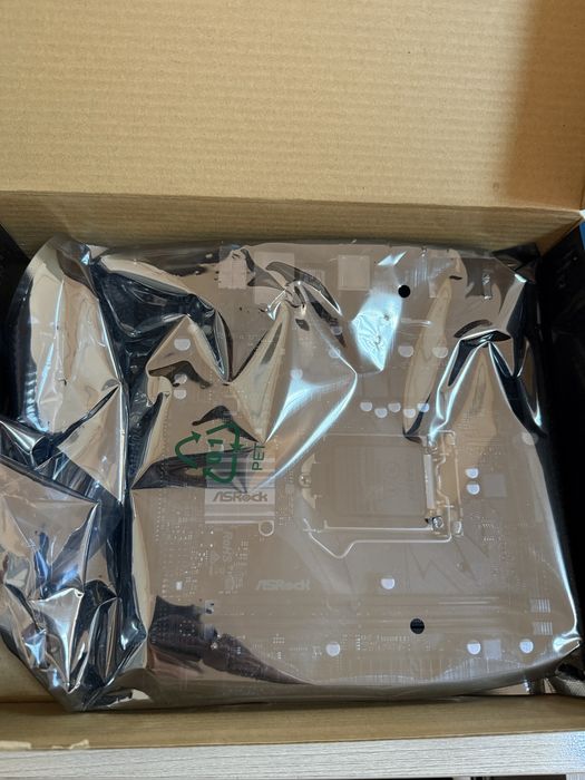 Материнская плата H470M-HVS