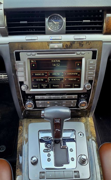 Volkswagen Phaeton 3.0 TDI DPF 2013 proprietar