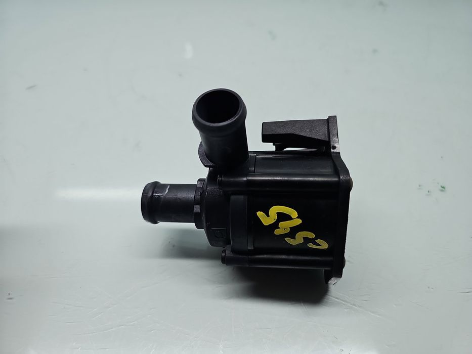 Pompa recirculare apa AUDI A4 (8K2, B8.5) [Fabr 2008-2015] 8K0819147A
