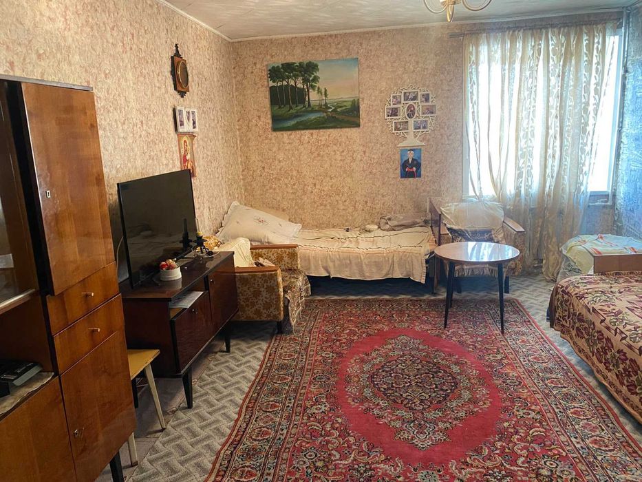 Продам квартиру восток 3 дом 9