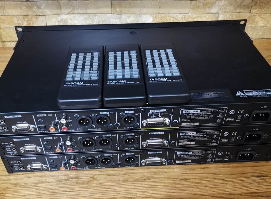 Tascam  CD 500 B