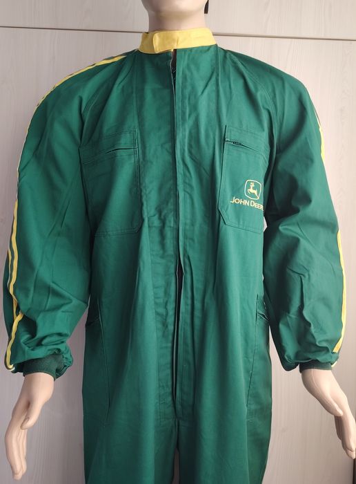 Salopetă originală John Deere, nouă, nepurtată. Mărimea 64.